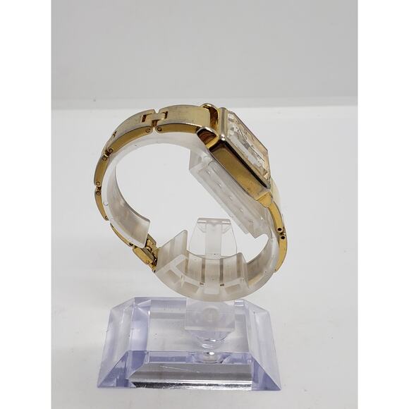 Shannons women's dress watch. Square face with gold bevel. Working watch - Picture 5 of 7